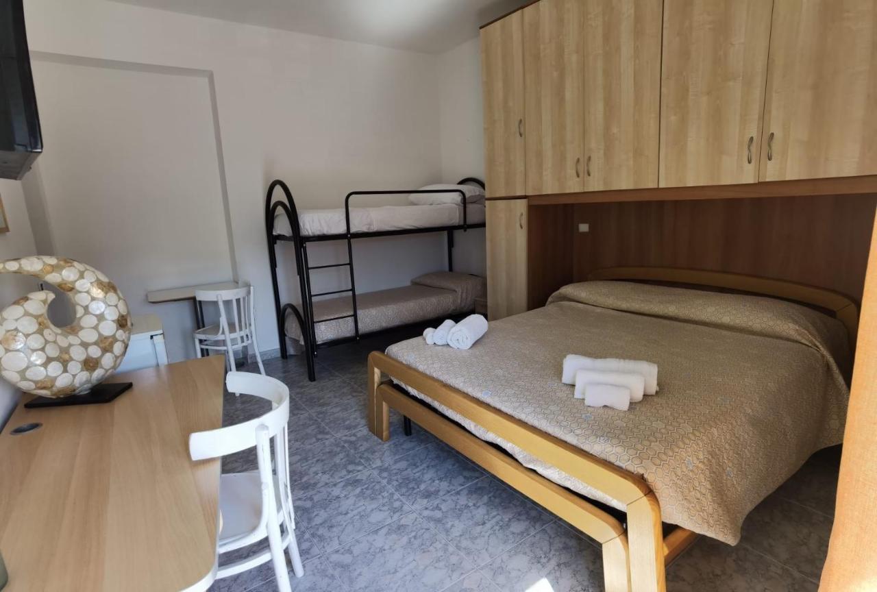 Rosy House Bed and Breakfast Scalea Εξωτερικό φωτογραφία
