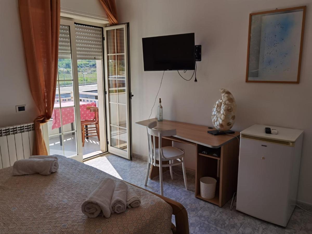 Rosy House Bed and Breakfast Scalea Εξωτερικό φωτογραφία